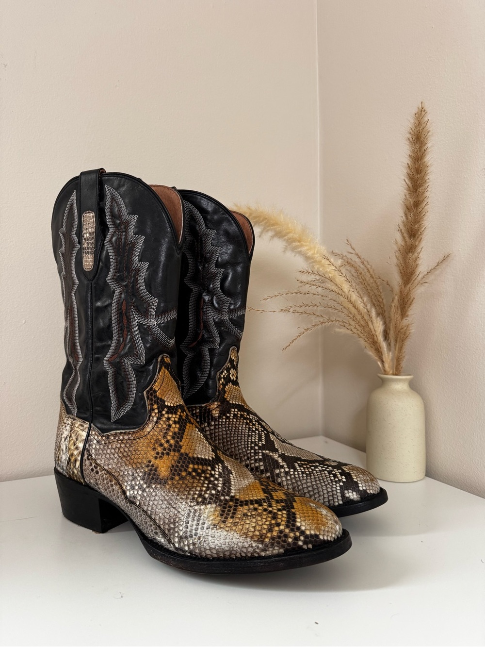 Dan Post Exotic Python Leather Cowboy Boots – Men’s US 10.5 D - Picture 2 of 14